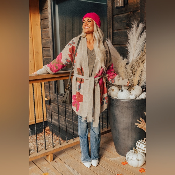 entro Sweaters - NEW Floral Print Knit Open Front Tie Waist Cardigan Sweater SMALL Birch & Pink